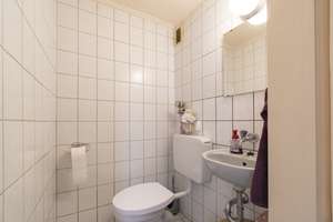 4-Zimmer-Erdgeschosswohnung mit Balkon und langjährigem Mietverhältnis – Die vollständige Adresse der Immobilie erhältst du vom Anbieter., 41069 Holt, Mönchengladbach – Vorschaubild 4