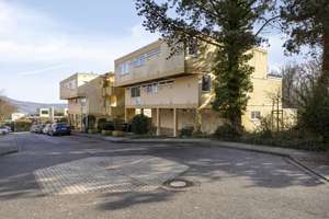 Stilvolle 5-Zimmer-Eigentumswohnung, die Exklusivität und Eleganz vereint. – Die vollständige Adresse der Immobilie erhältst du vom Anbieter., 53177 Heiderhof, Bonn – Vorschaubild 16