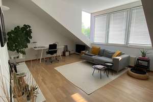 Freundliche 2-Zimmer-Dachgeschosswohnung auf dem Steppenberg – Die vollständige Adresse der Immobilie erhältst du vom Anbieter., 52074 Vaalserquartier, Aachen – Vorschaubild 2