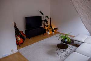 Attraktive 2,5-Zimmer-DG-Wohnung in Wuppertal