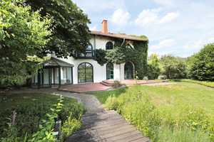 NEUER PREIS! Repräsentatives und stilvolles Architektenhaus mit idyllischem Garten, Teich und Garage – Rhein-Sieg-Kreis – Vorschaubild 16