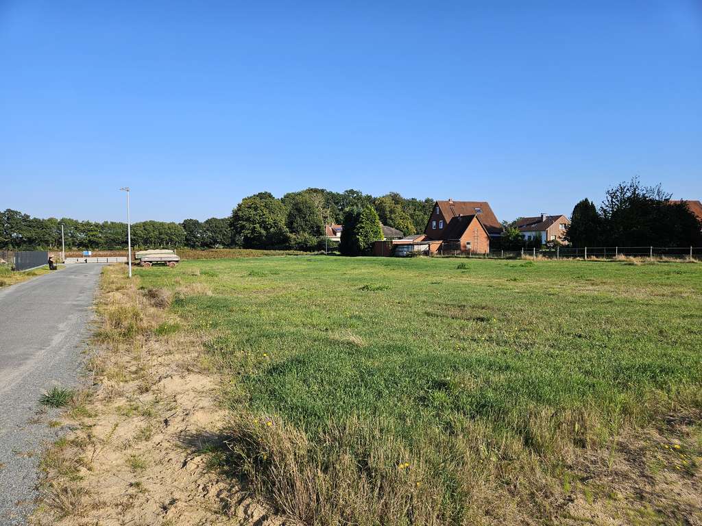 Immobilie in Gandesbergen - Mit Grundstück, das clevere Raumwunder 100 in Gandesbergen. - Bild 2