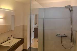 EIN FUSSWEG ZUR ELBE - Gepflegte Eigentumswohnung mit Kamin, Süd-Balkon, TG-Stellplatz in Sackgasse! – Die vollständige Adresse der Immobilie erhältst du vom Anbieter., 22605 Othmarschen, Hamburg – Vorschaubild 15