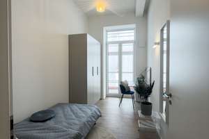 WG-Zimmer in hochwertiger 4er-WG mit voll möblierten Zimmern – Fürther Str. 42A, 90429 Himpfelshof, Nürnberg – Vorschaubild 2