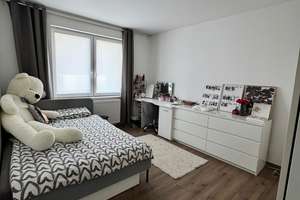 Attraktives Mehrgenerationenhaus mit  Maisonett Wohnung in Mittelmeiderich – Die vollständige Adresse der Immobilie erhältst du vom Anbieter., 47137 Mittelmeiderich, Duisburg – Vorschaubild 8
