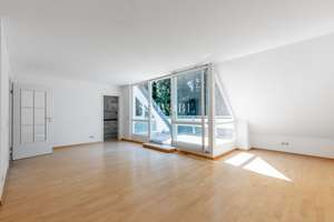JUWEL | Maisonette-Wohnung mit Loft-Feeling und Südterrasse in der Menterschwaige – Die vollständige Adresse der Immobilie erhältst du vom Anbieter., 81545 Harlaching, München – Vorschaubild 2