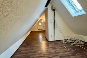 Modernisiertes Einfamilienhaus mit großem Grundstück und Scheune – Ihr Wohntraum in Roßdorf – Die vollständige Adresse der Immobilie erhältst du vom Anbieter., 64380 Roßdorf – Vorschaubild 38