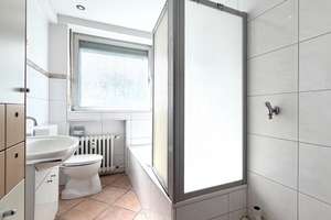 Renovierungsbedürftiges Schmuckstück mit 2 PKW-Stellplätzen in Bestlage – 40625 Gerresheim, Düsseldorf – Vorschaubild 29