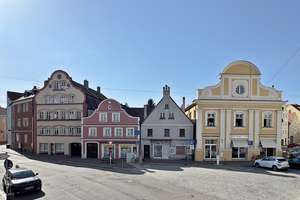 Frisch renovierte 3 Zi. Wohnung mit neuem Bad, Hauswirtschaftsraum und Garage am Regierungsplatz – Die vollständige Adresse der Immobilie erhältst du vom Anbieter., 84028 Altstadt, Landshut – Vorschaubild 9