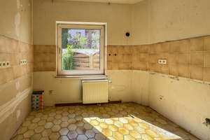 Derendorf: Ihr neues Zuhause mit Gartenidylle – individuelle 2-Ebenen-Wohnung mit Potenzial – Die vollständige Adresse der Immobilie erhältst du vom Anbieter., 40476 Derendorf, Düsseldorf – Vorschaubild 7
