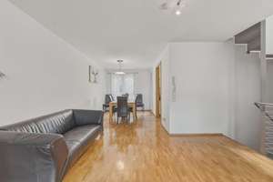 Modernisiertes Reihenmittelhaus mit privatem Garten, Balkon und Garage in begehrter Lage Vaihingens – Die vollständige Adresse der Immobilie erhältst du vom Anbieter., 70569 Dachswald, Stuttgart – Vorschaubild 8