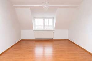 3-Zimmer-Wohnung mit separater Küche, Badewanne, Laminat – Froser Straße 1, 39106 Alte Neustadt, Magdeburg – Vorschaubild 2