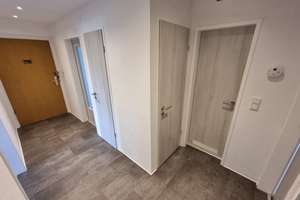Erstbezug nach Renovierung ...
Charmante, modernisierte 3-Zimmer-Eigentumswohnung mit Balkon – Die vollständige Adresse der Immobilie erhältst du vom Anbieter., 90471 Rangierbahnhof-Siedlung, Nürnberg – Vorschaubild 9