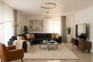 Großzügiges Einfamilienhaus mit Einliegerwohnung auf ca. 1.136 m² Grundstück in Hamburg-Jenfeld