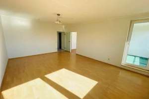 *1. Monate keine Kaltmiete ZAHLEN* 2 Zimmer-Wohnung mit Balkon in Essen – Steeler Straße 354, 45138 Huttrop, Essen – Vorschaubild 4