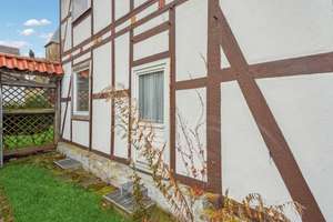 Breuna: Denkmalgeschütztes Haus sucht neue Besitzer – Die vollständige Adresse der Immobilie erhältst du vom Anbieter., 34479 Breuna – Vorschaubild 8