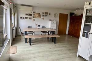 Helle, moderne 3,5-Zimmer-Wohnung mit Klimaanlage und Balkon ins Grüne – Am Zinken 24, 76149 Neureut, Karlsruhe – Vorschaubild 2