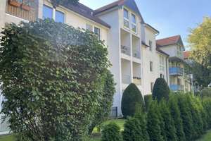 1-Zimmer-Wohnung - Terrasse/Balkon - Pantryküche, Abstellabteil - Stellplatz