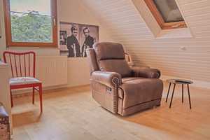 Apartes Einfamilienhaus mit großem Garten, Garage und Stellplätzen – Mayen-Koblenz (Kreis) – Vorschaubild 12
