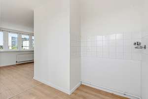 Ein Zuhause mit Weitblick – stilvolles Wohnen im Dachgeschoss, nur wenige Schritte zum Tegeler See – Bernauer Str. 121, 13507 Tegel, Berlin – Vorschaubild 5