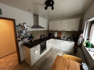 Schöne 2,5-Zimmer-Wohnung mit Wintergarten und Terasse