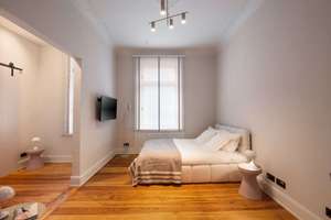 Hanseatische Eleganz neu interpretiert: kernsanierter Altbau mit wunderschönem Interiordesign – Schrötteringksweg  9, 22085 Uhlenhorst, Hamburg – Vorschaubild 17