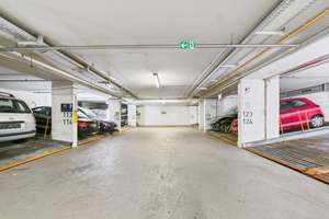 Gepflegte 3-Zimmer-Dachgeschosswohung mit Südausrichtung und Tiefgaragenstellplatz in zentraler Lage – Die vollständige Adresse der Immobilie erhältst du vom Anbieter., 76133 Südweststadt, Karlsruhe – Vorschaubild 21