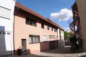 Einfamilienhaus mit Einliegerwohnung - Über 200 m² Wohnfläche in der Stadtmitte von Eppingen – Zwingergasse 3, 75031 Eppingen – Vorschaubild 2
