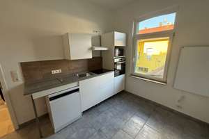 Urbanes Leben in Wiesbaden: 2-Zimmer-Wohnung im Zentrum – Karlstraße 28, 65185 Mitte, Wiesbaden – Vorschaubild 3