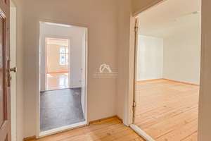 RUHIG GELEGENE, HELLE UND KLASSISCH SCHÖNE ALTBAUWOHNUNG MIT TOLLEM BLICK! PROVISIONSFREI! – Wilsnacker Straße 63, 10559 Moabit, Berlin – Vorschaubild 13