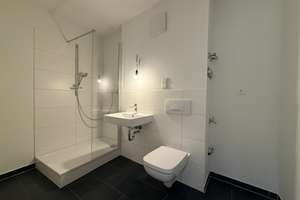 Platz für die kleine Familie! Frisch renovierte 3 Zimmer-Wohnung mit Charme und Balkon – Alte Ziegelei 16, 30419 Stöcken, Hannover – Vorschaubild 3