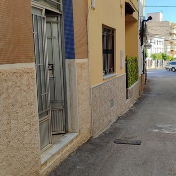 VERKAUF EINER WOHNUNG IN PURCHENA, ALMERÍA, MIT DREI SCHLAFZIMMERN