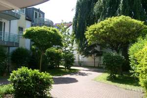 Schicke helle 1-Zimmer-Erdgeschoß-Wohnung mit Terrasse + TG-Platz! – Unter Buschweg 15a, 50999 Sürth, Köln – Vorschaubild 3