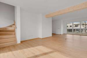 KFW40 Niedrigenergie mit Förderungen! Sofort bezugsfertiges Reihenhaus mit Stadtgarten am Fluss – Die vollständige Adresse der Immobilie erhältst du vom Anbieter., 95448 Hammerstatt/St. Georgen, Bayreuth – Vorschaubild 6