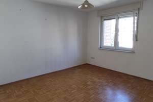 Schöne 3,5-Zimmer-Wohnung in Duisburg-Hochheide - Marktplatz – Die vollständige Adresse der Immobilie erhältst du vom Anbieter., 47198 Hochheide, Duisburg – Vorschaubild 12