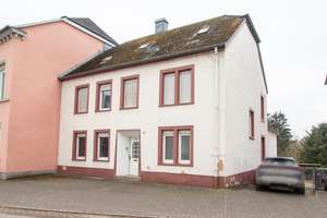 Ein- oder Mehrfamilienhaus mit potenziellem Bauland! – Die vollständige Adresse der Immobilie erhältst du vom Anbieter., 54292 Ruwer/Eitelsbach, Trier – Vorschaubild 1