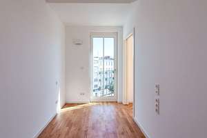 Moderne Wohnung für 2 Personen - Zentral und nah zum ÖPNV – Osnabrücker Straße 27, 10589 Charlottenburg, Berlin – Vorschaubild 7