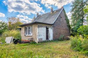 Ruhig und idyllisch am Dorfteich gelegenes großes Grundstück mit Haus zum Träume verwirklichen! – Die vollständige Adresse der Immobilie erhältst du vom Anbieter., 15377 Märkische Höhe – Vorschaubild 6