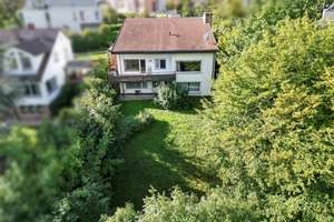 Familientraum in Leonberg – Wohlfühloase mit Kamin, Balkon und Einliegerwohnung – Die vollständige Adresse der Immobilie erhältst du vom Anbieter., 71229 Leonberg – Vorschaubild 13