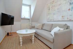 Sehr schöne möblierte 4-Zimmer Dachwohnung mit Internet und Dachterrasse in Wiesbaden – Die vollständige Adresse der Immobilie erhältst du vom Anbieter., 65197 Rheingauviertel / Hollerborn, Wiesbaden – Vorschaubild 20