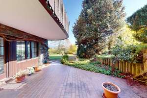 Wohnen am Kastelberg! Große Villa in bevorzugter Hanglage mit traumhafter Aussicht in Emmendingen – Die vollständige Adresse der Immobilie erhältst du vom Anbieter., 79312 Emmendingen – Vorschaubild 36