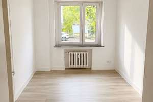 Ihr neues Zuhause im Erdgeschoss ! Haus im Haus Charakter mit ca.162 m² und 6 Zimmern – Die vollständige Adresse der Immobilie erhältst du vom Anbieter., 47058 Duissern, Duisburg – Vorschaubild 5
