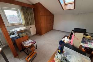 Bieterverfahren: Großzügiges 2-Familienhaus mit DG und Garage, 577 m² Grund in Neu-Ulm Offenhausen – Die vollständige Adresse der Immobilie erhältst du vom Anbieter., 89231 Neu-Ulm – Vorschaubild 44