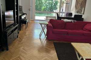 Gemütliches Reihenhaus mit Terrasse, Balkon und tollem Garten und im beliebten Niederursel! – Frankfurt am Main – Vorschaubild 4