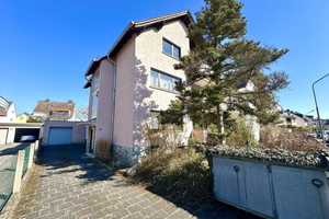 3-Familienhaus mit Einzelgarage und Traumgrundstück in Mühlheim-Lämmerspiel – Offenbach (Kreis) – Vorschaubild 4