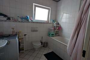 Geräumige 3-Zimmer-Maisonette-Wohnung in Ma-Neckarau/Spacious 3-Room Duplex Apartment in Ma-Neckarau – Die vollständige Adresse der Immobilie erhältst du vom Anbieter., 68199 Neckarau, Mannheim – Vorschaubild 11