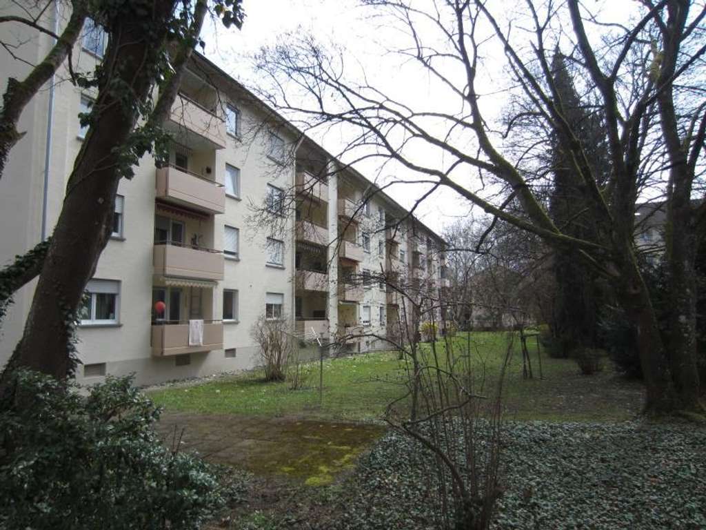 Singen schöne 3 ZI WHG, 66qm,  Balkon, Garage