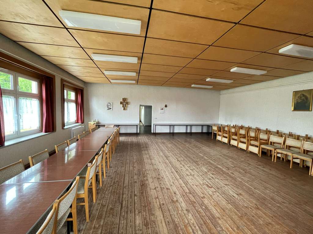 Immobilie in Malchin - Gemeindehaus mit großem Grundstück in Malchin - Bild 4