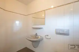 Architektenvilla mit Blick ins Grün & Einliegerwohnung in Seulbitz, Nähe Lohengrin Therme! – Bayreuth – Vorschaubild 23