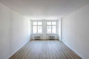 Altbauträume im Wrangelkiez | Bezugsfreie 2-Zimmer-Wohnung, lichtdurchflutet mit Balkon! – Die vollständige Adresse der Immobilie erhältst du vom Anbieter., 10999 Kreuzberg, Berlin – Vorschaubild 4